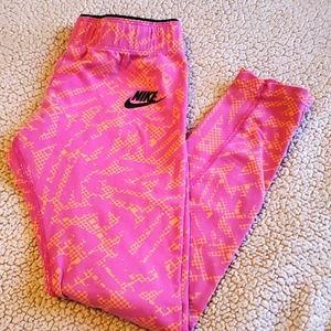 Youth, Nike leggings